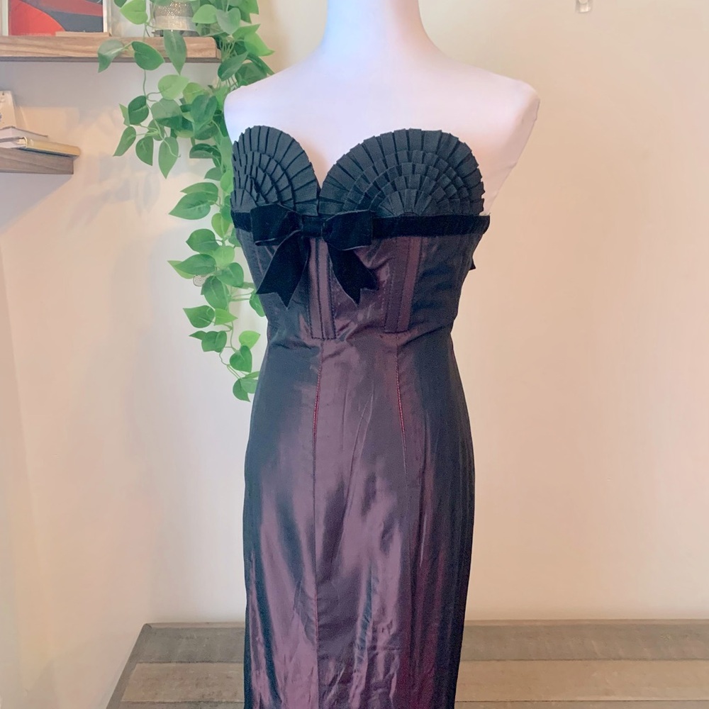 Redux Gown - Picture 7 of 11